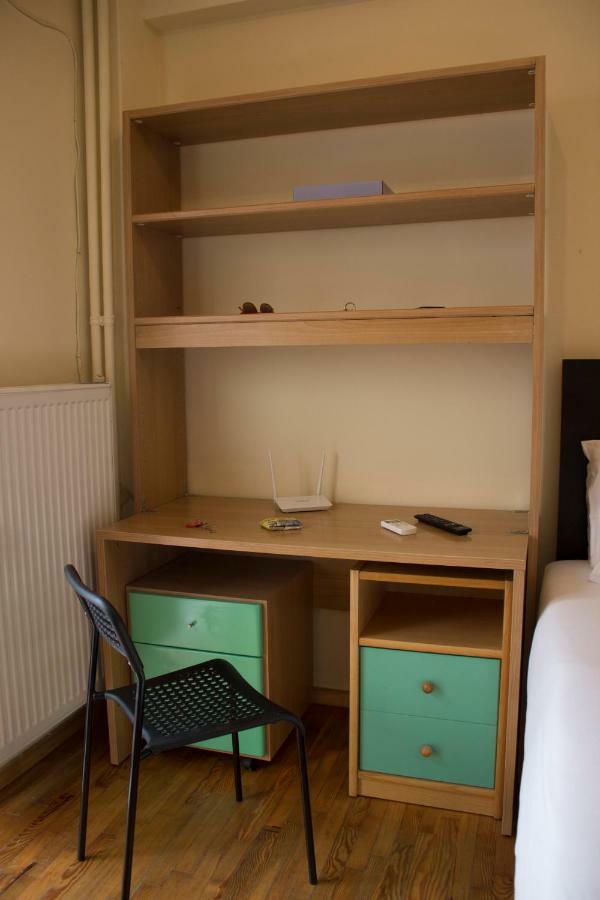 Cute Apartment In The Center Of The City Larissa Exterior photo